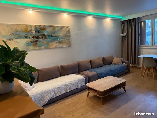 T2 MEUBLÉ - GRAND SALON & GRANDE CHAMBRE - ASCENSEUR - PROCHE MONTrOUGE / BAGNEUX