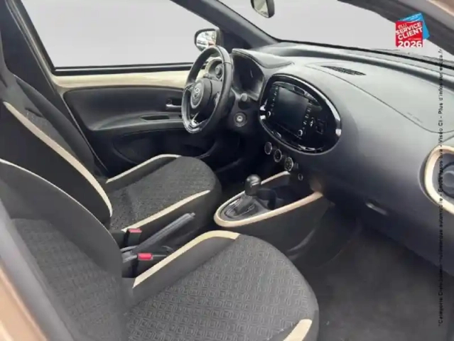 Toyota Aygo x 1.0 vvt-i 72ch design s-cvt — photo 5