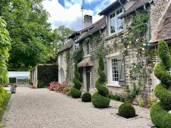 Maison 8 pièces 291 m²