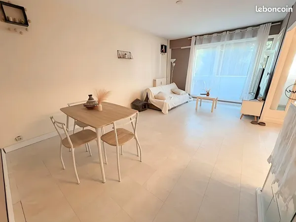 À vendre - Appartement F3 lumineux avec balcon