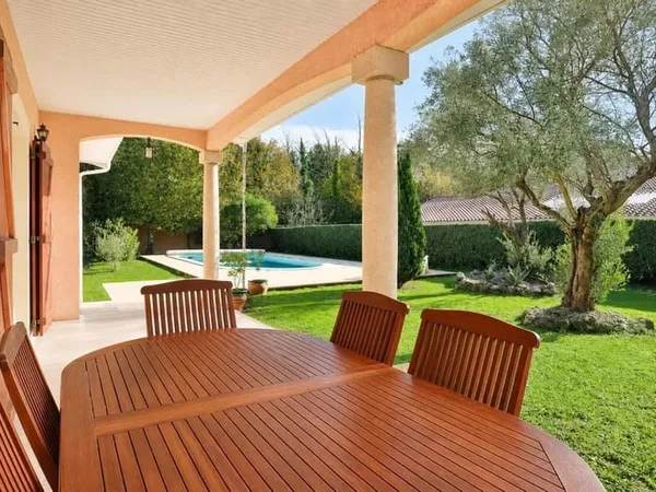 Charmante maison 6 pièces avec piscine à Lège-Cap-Ferret