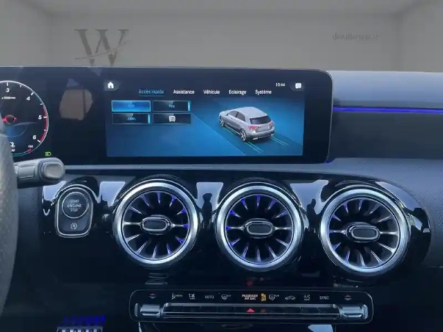 Mercedes Classe A 200 d amg line — photo 15