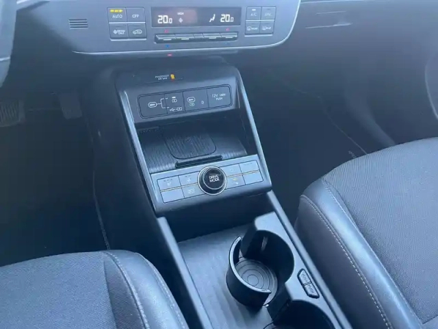 Hyundai Kona hybrid 141 — photo 11