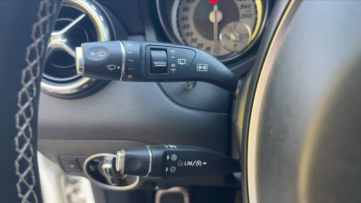 Mercedes Classe GLA 180 CDi 109 7G-DCT - Sensation – 2016 – 152947 km – Diesel – Boîte Automatique — photo 12