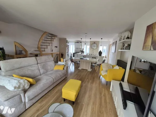 Maison 3 pièces 104 m²