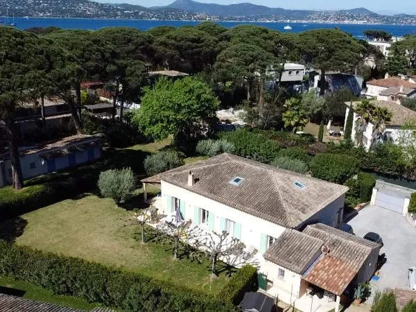 Maison 1730 m²