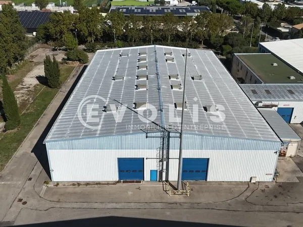 Bâtiment R2 2357 m² - 2 357 m² non divisibles
