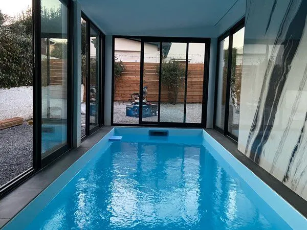 ANGLET | Maison avec studio indépendant, piscine intérieure et extérieurs