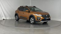 Dacia Sandero 1.0 TCe 90ch Confort -22 — photo 3