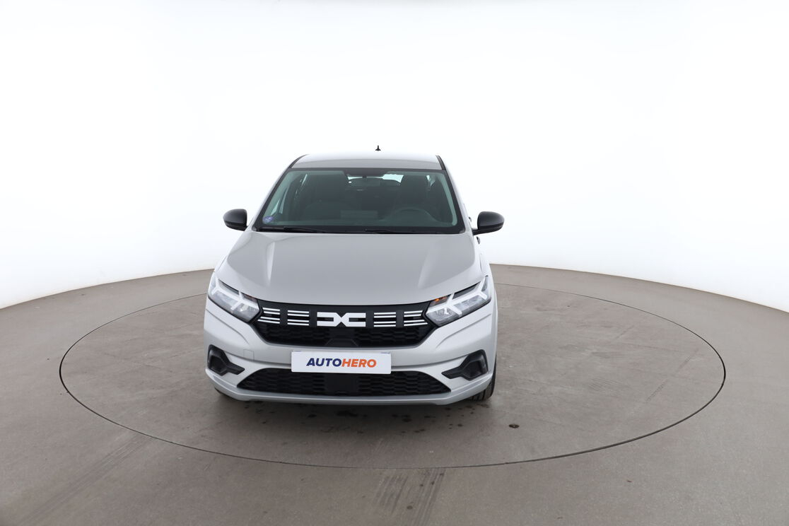 Dacia Sandero 1.0 SCe Essential — photo 8