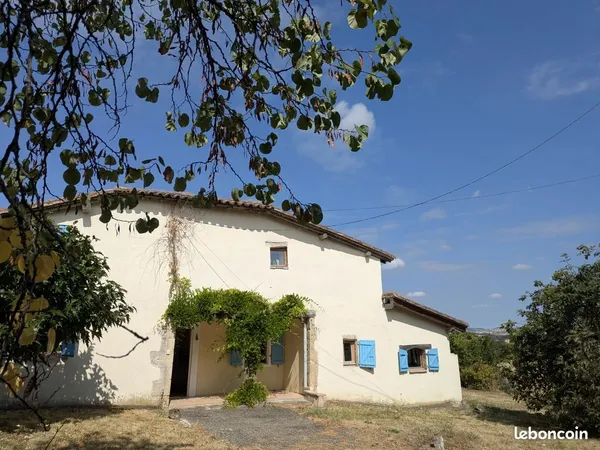 Maison 8 pièces 205 m²