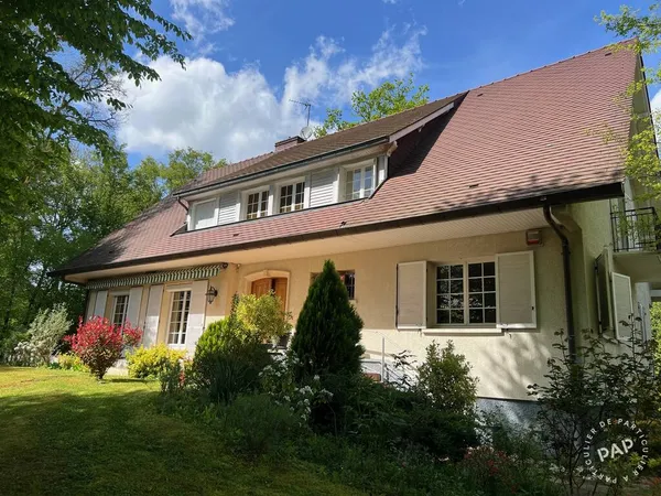 Maison 6 pièces 280 m²