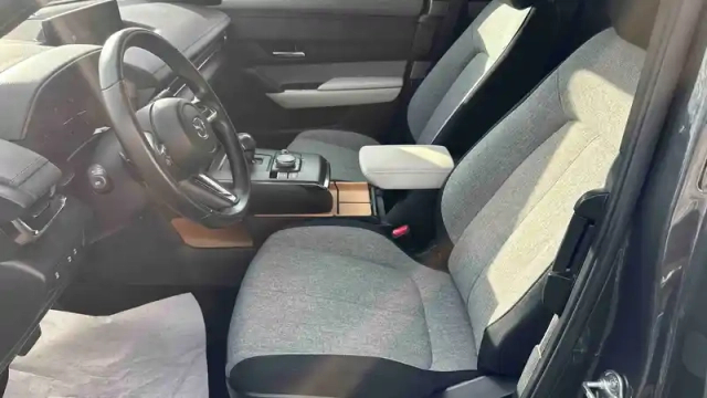 Mazda Mx-30 e-skyactiv 145 ch — photo 78