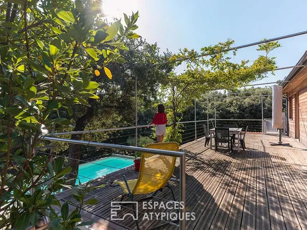 Maison d'architecte à ossature bois avec vue sur le Ventoux à Grignan