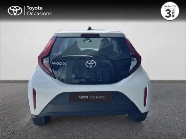 Toyota Aygo X 1.0 vvt-i 72ch dynamic s-cvt — photo 4