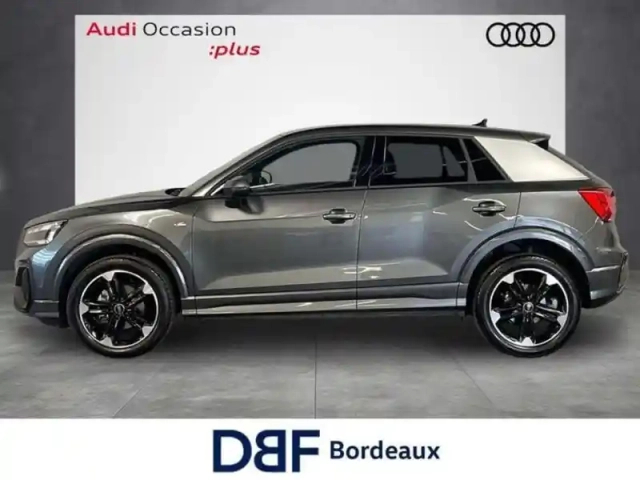 Audi Q2 35 tfsi 150 s tronic 7 s line — photo 2