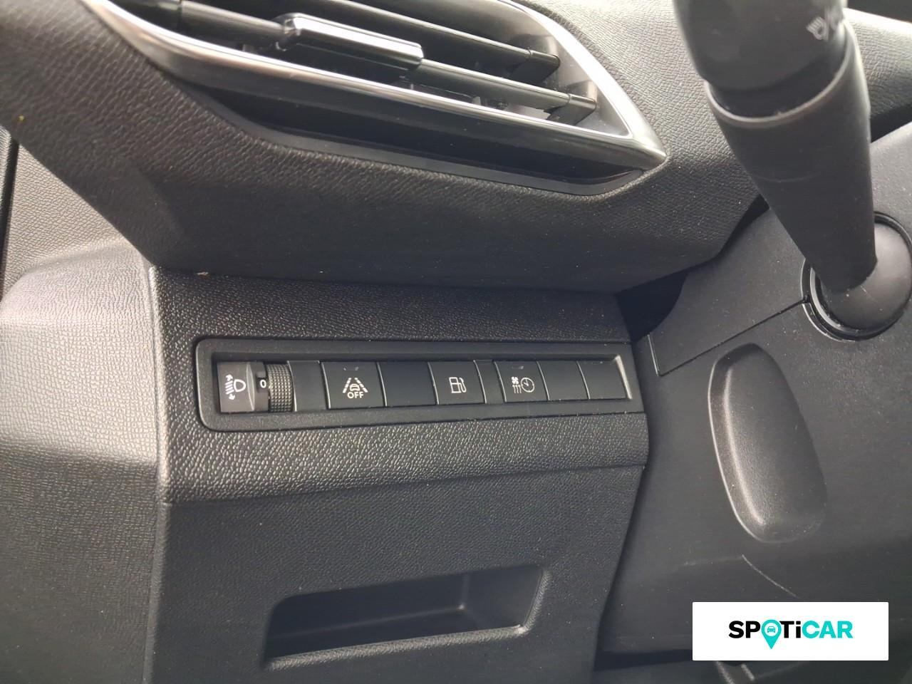 Peugeot 3008 plug-in hybrid 225ch allure pack e-eat8 — photo 19