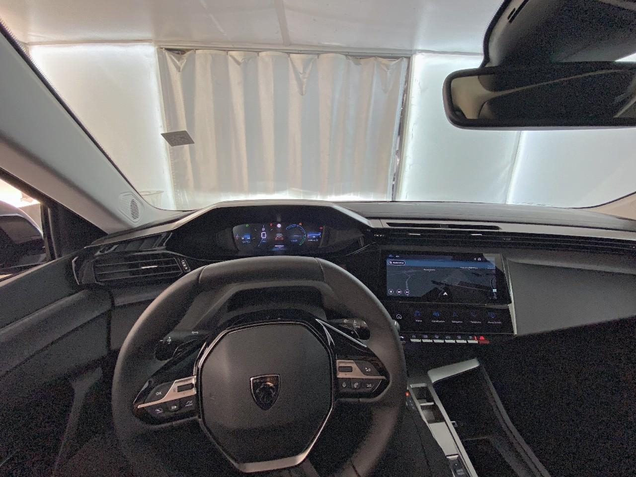 Peugeot 408 hybrid 145 e-dcs6 allure — photo 12