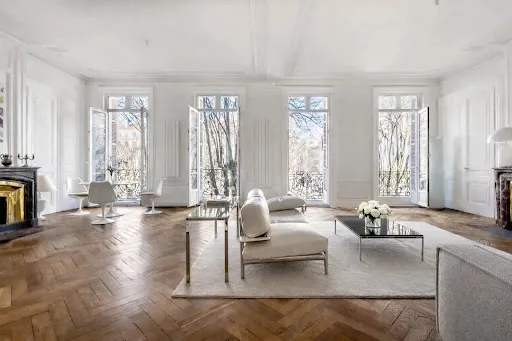 Appartement 6 pièces 204 m²