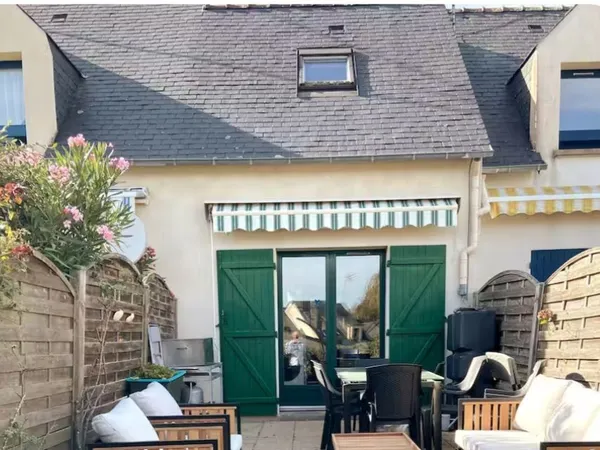 Appartement duplex, avec jardinet