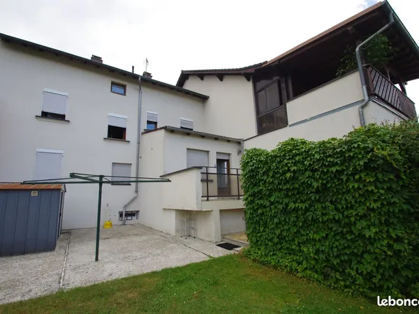 A vendre maison 3 logements