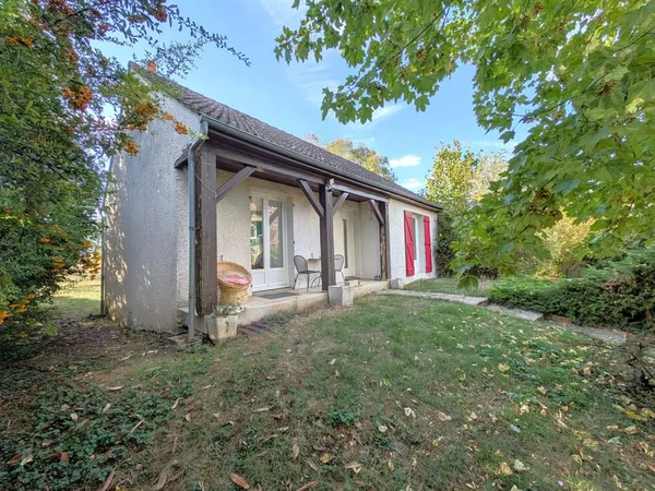Maison de plain pied à moins de 10 minutes de Joigny et de l
