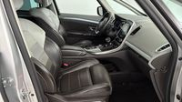 Renault Espace 1.6 dCi 160ch energy Initiale Paris EDC — photo 15
