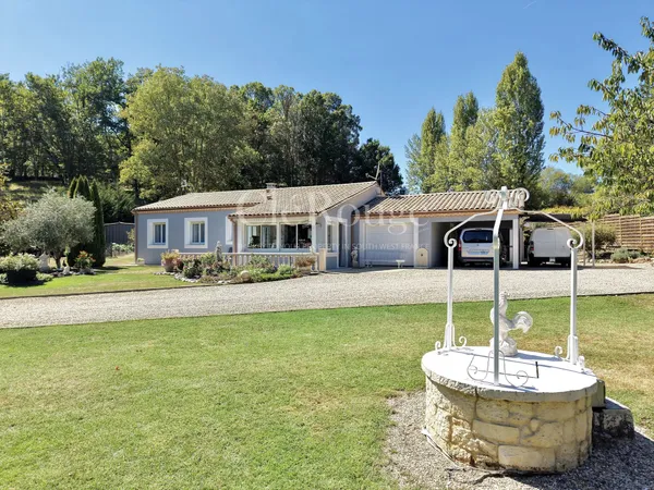 Proche de Pineuilh - Maison de plain pied avec magnifiaue jardin paysager