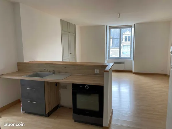 Appartement type T2 plein centre