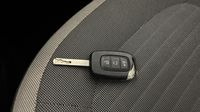 Renault Twingo 1.0 SCe 75ch Zen - 20 — photo 16