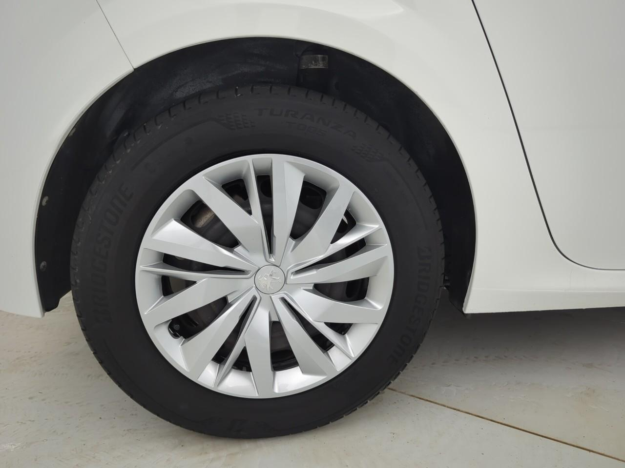Peugeot 208 bluehdi 100 s&s bvm6 active — photo 31
