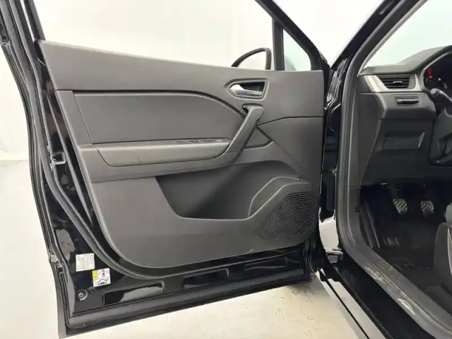 Renault Captur tce 90 — photo 20