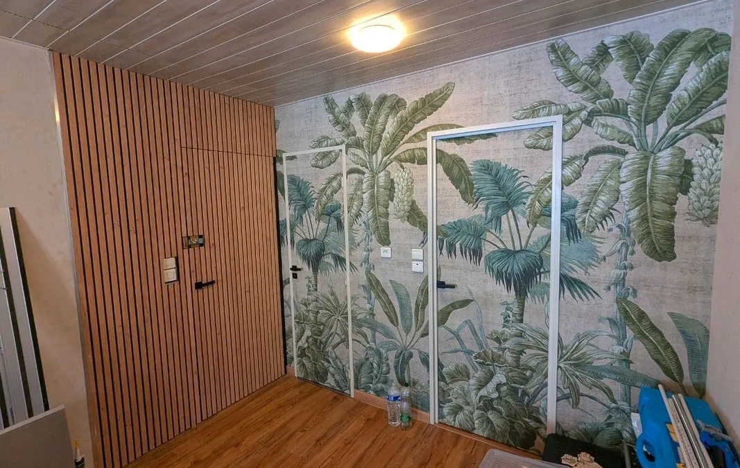 Photo 1