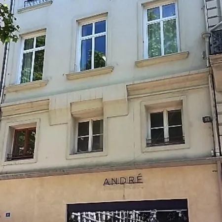 Appartement 1 pièce 16 m²