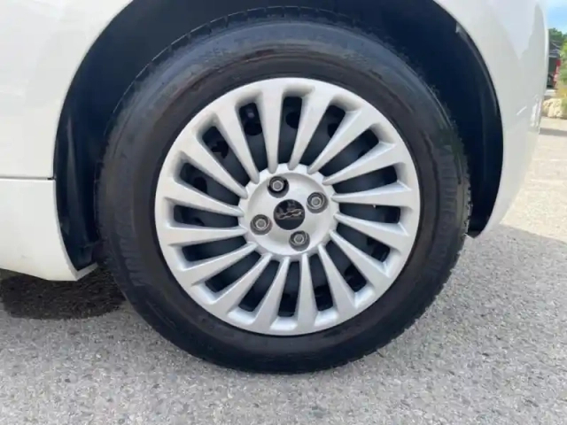 Fiat 500 e 118ch my23 — photo 11