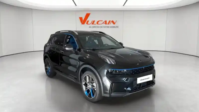 Lynk&Amp;Co 01 1.5 phev 261 ch dcth7 — photo 9