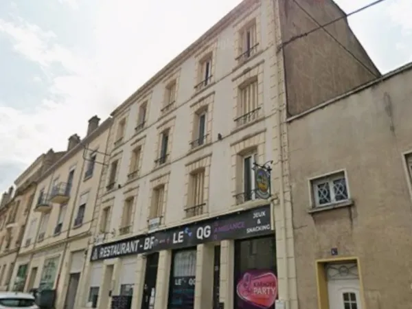 Immeuble 62 pièces 1351 m²