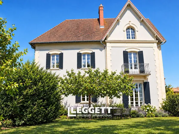 Maison 10 pièce(s), LE VIGNAU