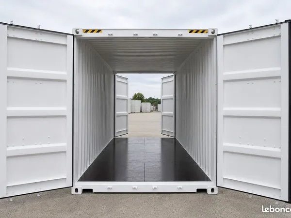 Box de stockage sécurisé avec double accès 14.5 m2 - Accès 24/7- VERDUN