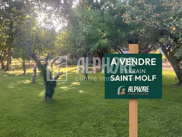 Terrain 609 m² SAINT MOLF