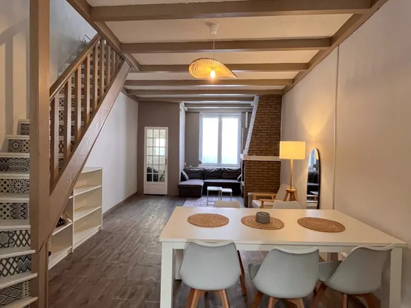 Loue 4 chambres dans maison