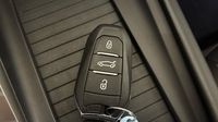 Peugeot 308 1.5 BlueHDi 130ch S&S GT EAT8 — photo 16