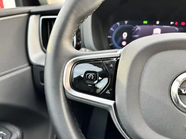 Volvo Xc60 t6 awd hybride rechargeable 253 ch+145 ch geartronic 8 — photo 30