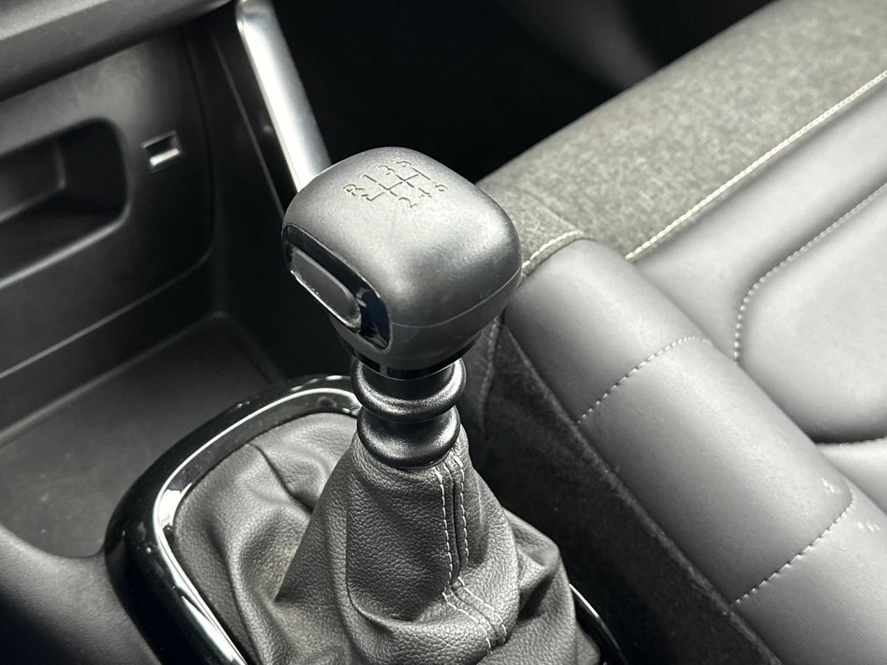 Citroën C3 Aircross puretech 110 s&s bvm6 shine pack — photo 34