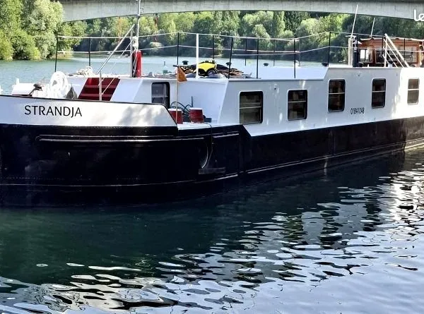 🚢 Péniche STRANDJA 1928 - 80 m² + 55 m² terrasse - NAVIGANTE - 285 000 - Asnières (92)