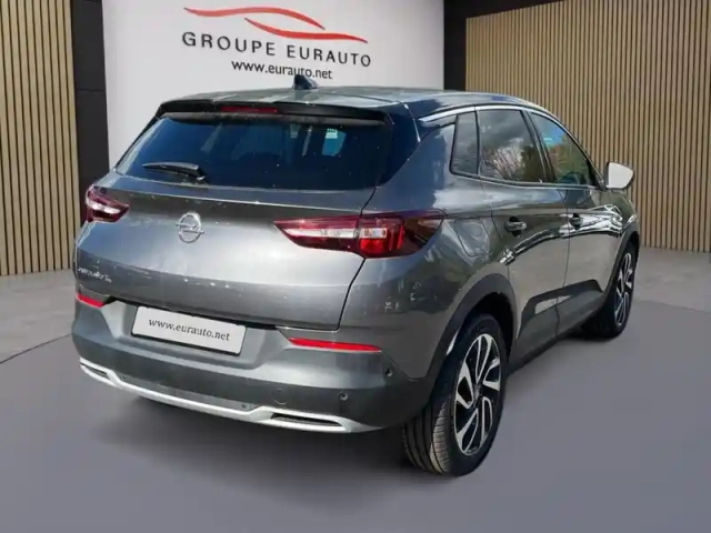 Opel Grandland X 1.2 turbo 130ch ultimate bva — photo 35