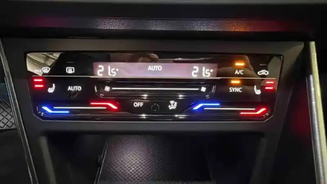 Volkswagen Polo 1.0 tsi 95 s&amp;s dsg7 — photo 21