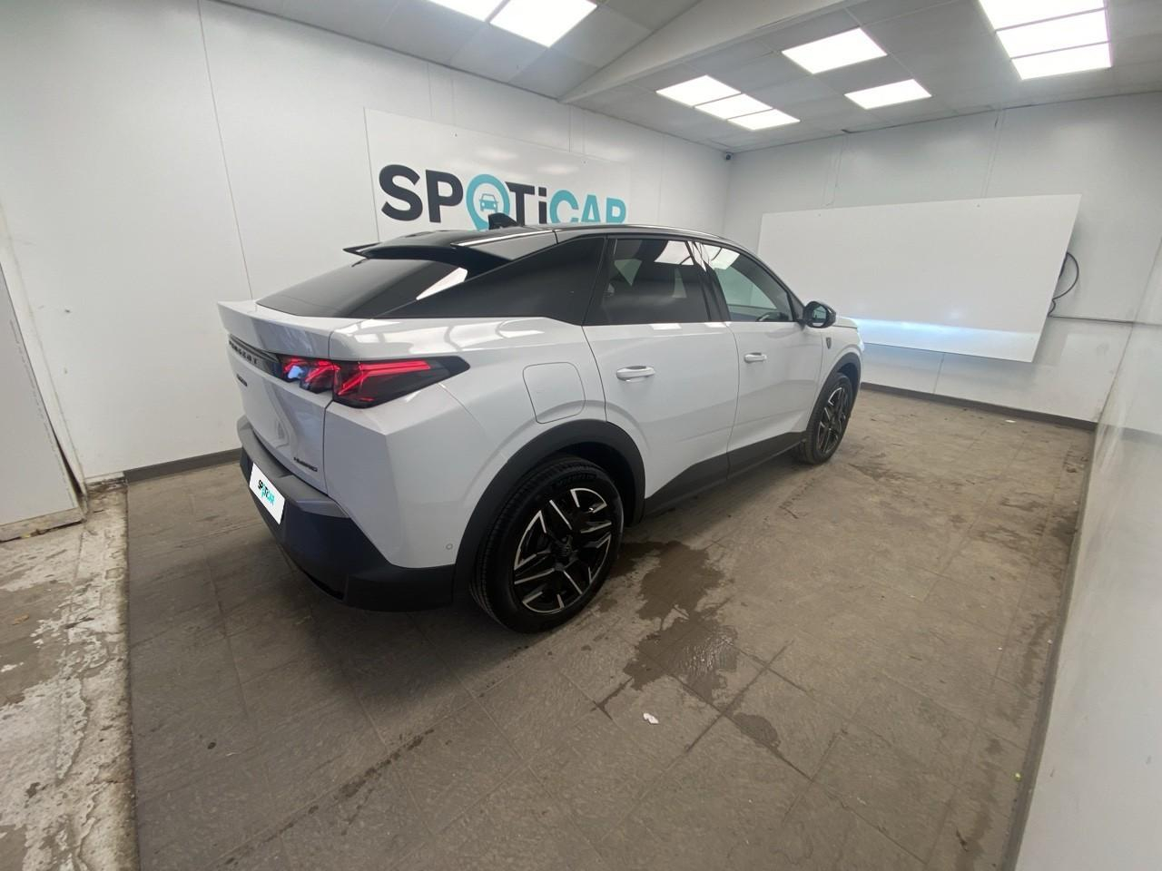 Peugeot 3008 hybrid 145 e-dcs6 gt — photo 4