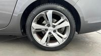 Peugeot 308 Sw 1.5 BlueHDi 130ch S&S Allure — photo 11