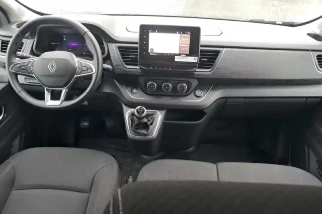Renault Trafic blue dci 150 — photo 18